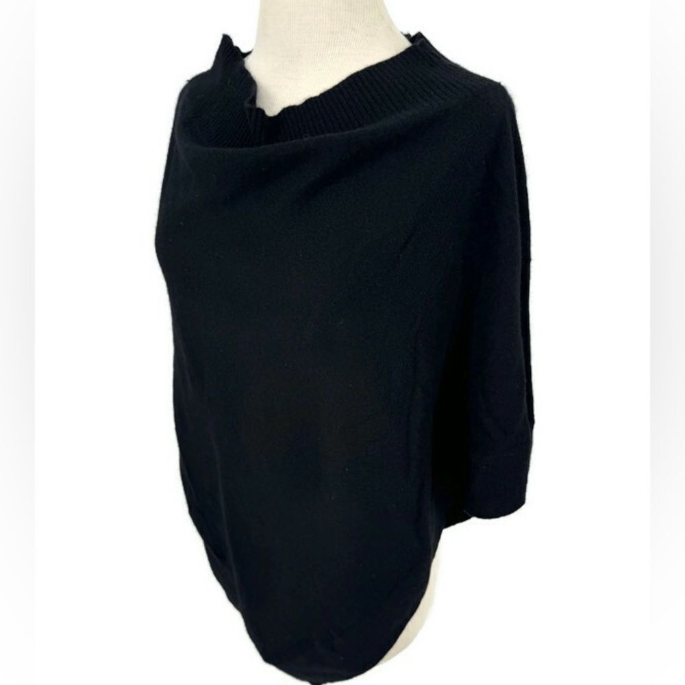 Nordstrom Wool/Cashmere Poncho Black Knit‎ Sweater Women's One Size
